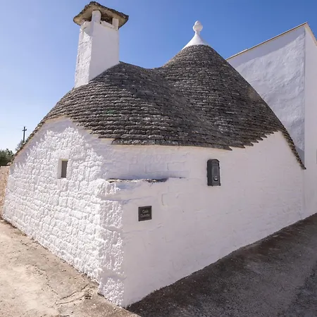 With Trullo And Pool, Alberobello