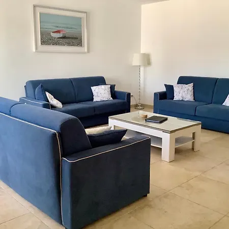 With Trullo And Pool, Alberobello