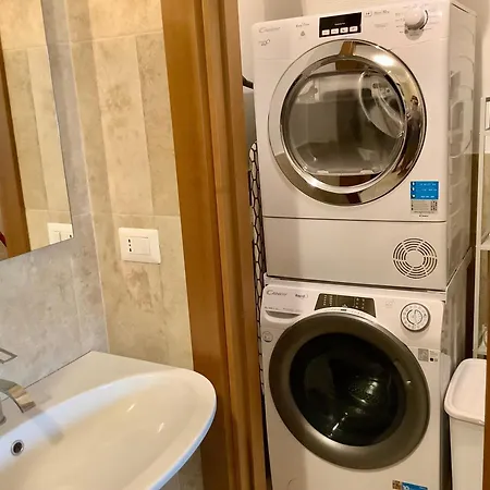 Hébergement de vacances With Trullo And Pool,